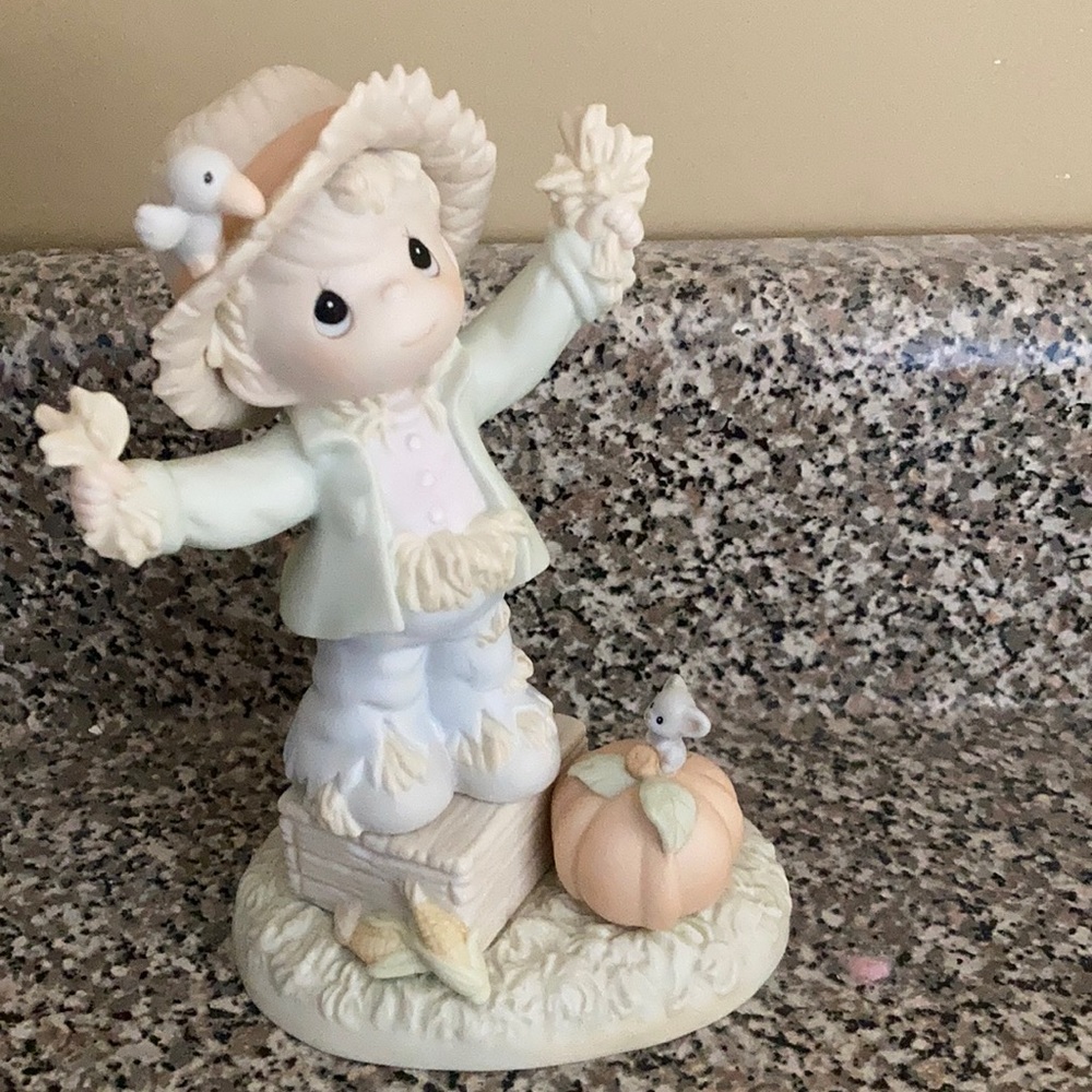 Precious Moments You’re just to cute to be scary 1997. 183849